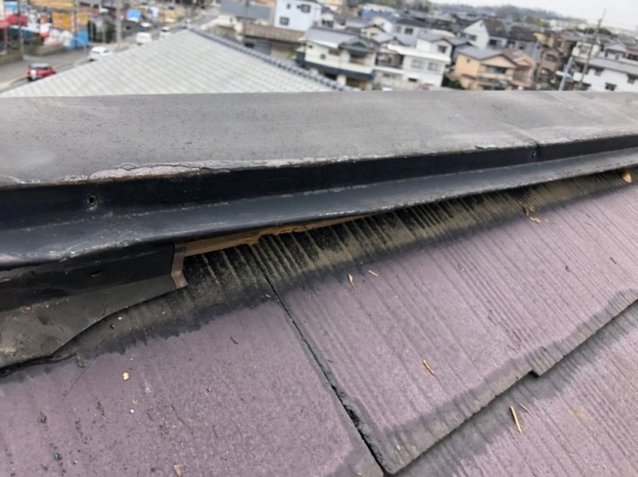 棟板金浮き