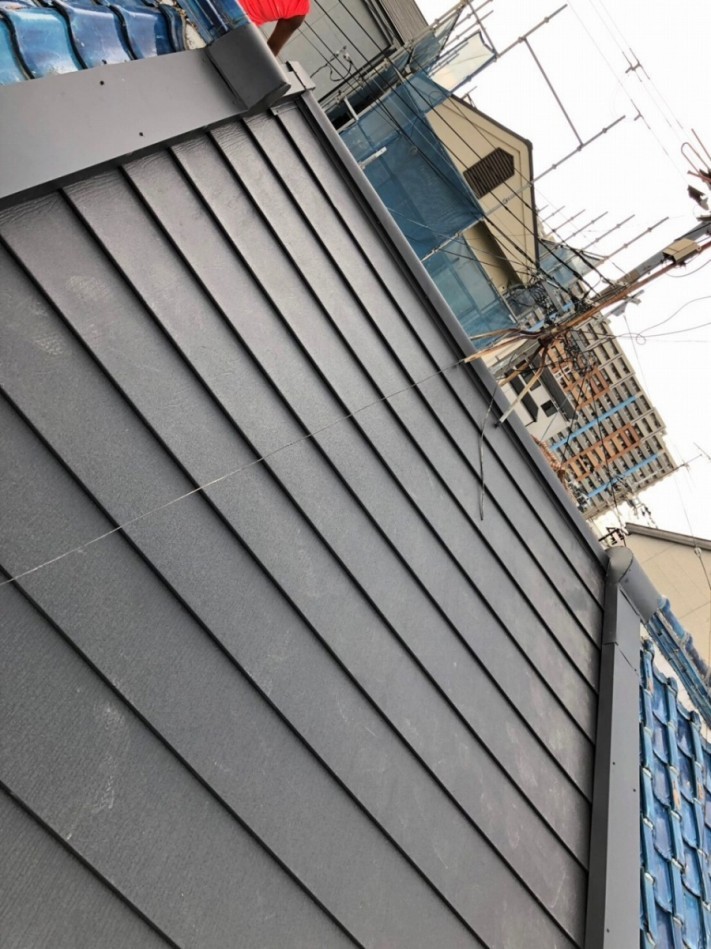 金属屋根完成