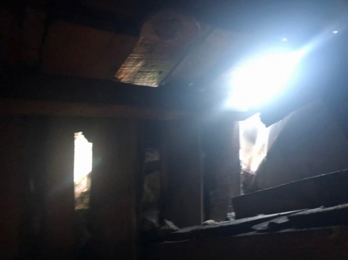 小屋裏