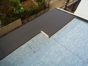 屋根カバー工事