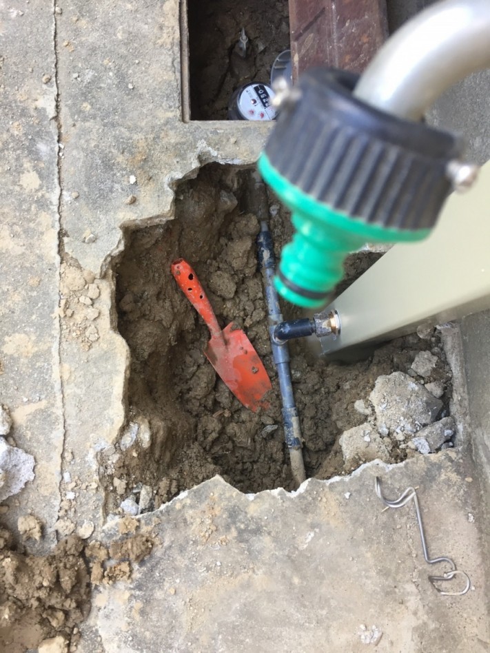 塩ビ水道管