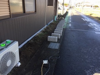 フェンス下ブロック