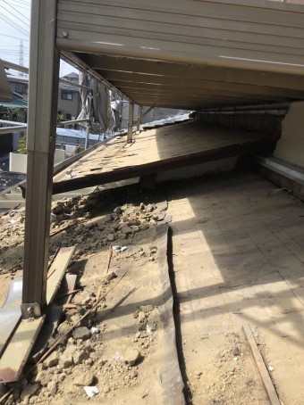 屋根葺き替え