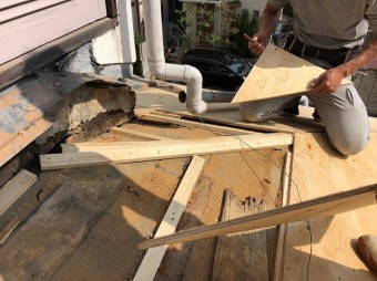 屋根葺き替え