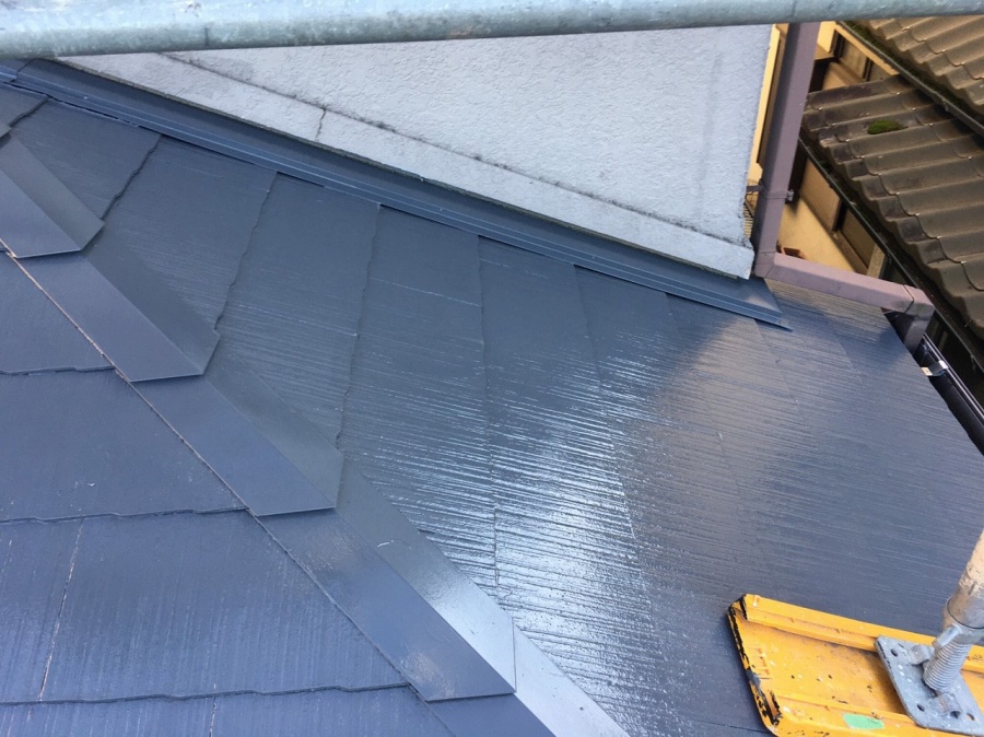 屋根塗装壁との取り合い部分