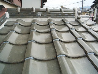 屋根の漆喰