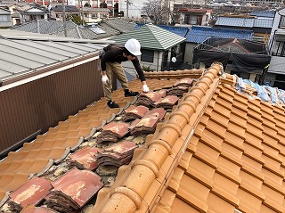 屋根の解体