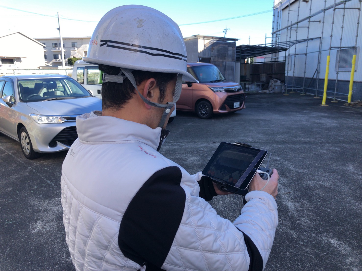 倉庫屋根工事　ドローン調査　写真