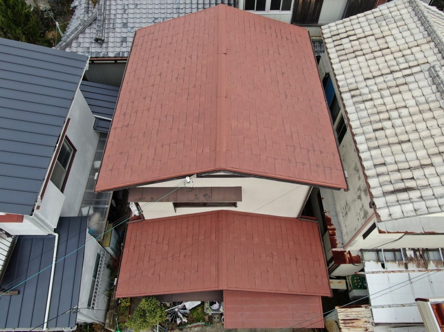 劣化したスレート屋根
