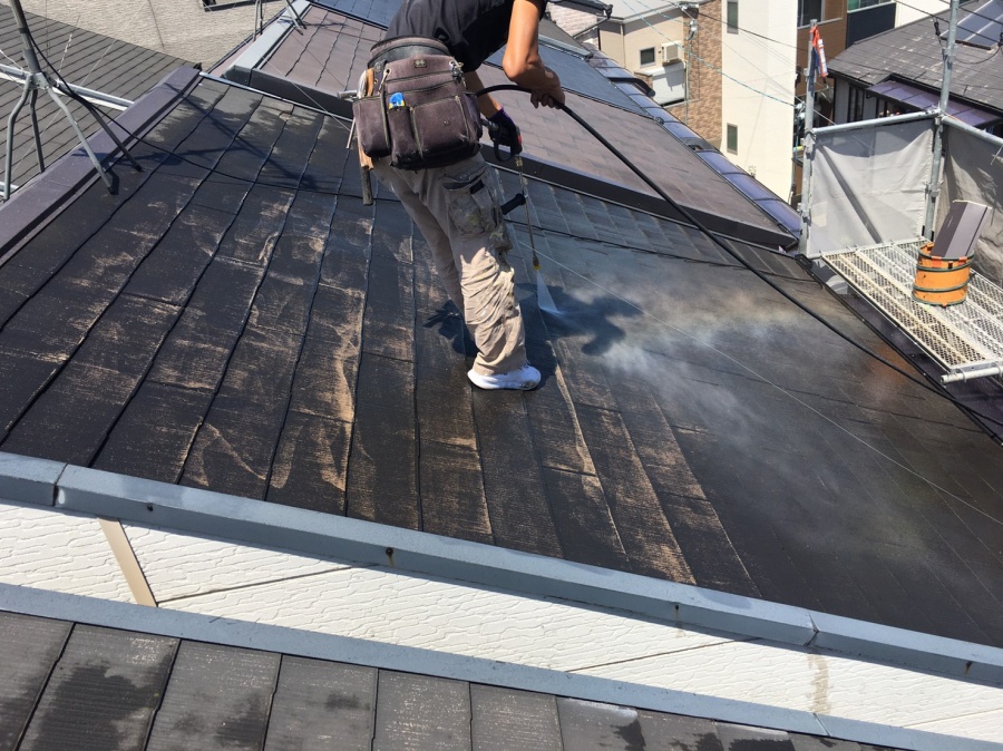 屋根高圧洗浄①