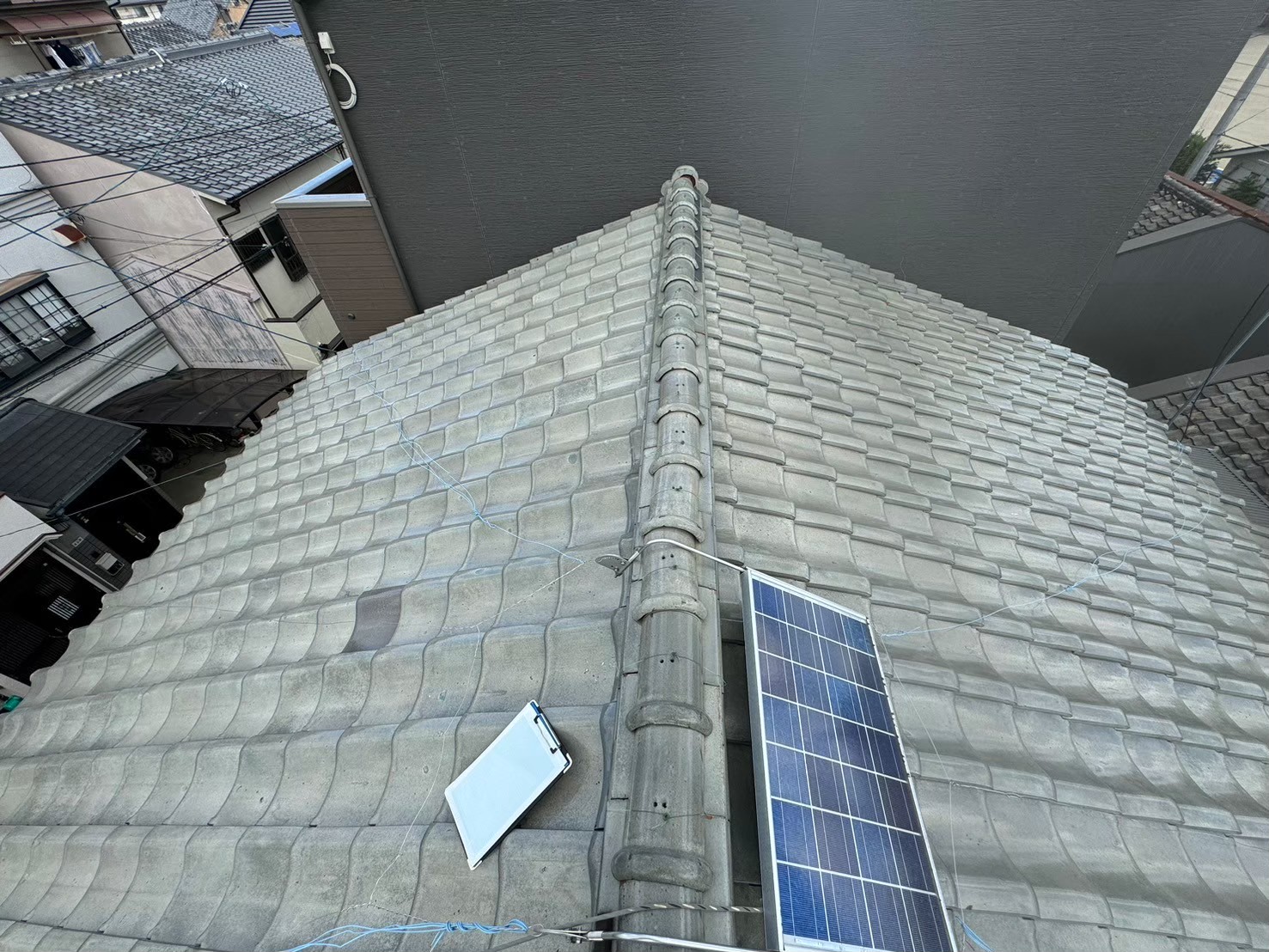 屋根葺き替え-棟瓦ズレ