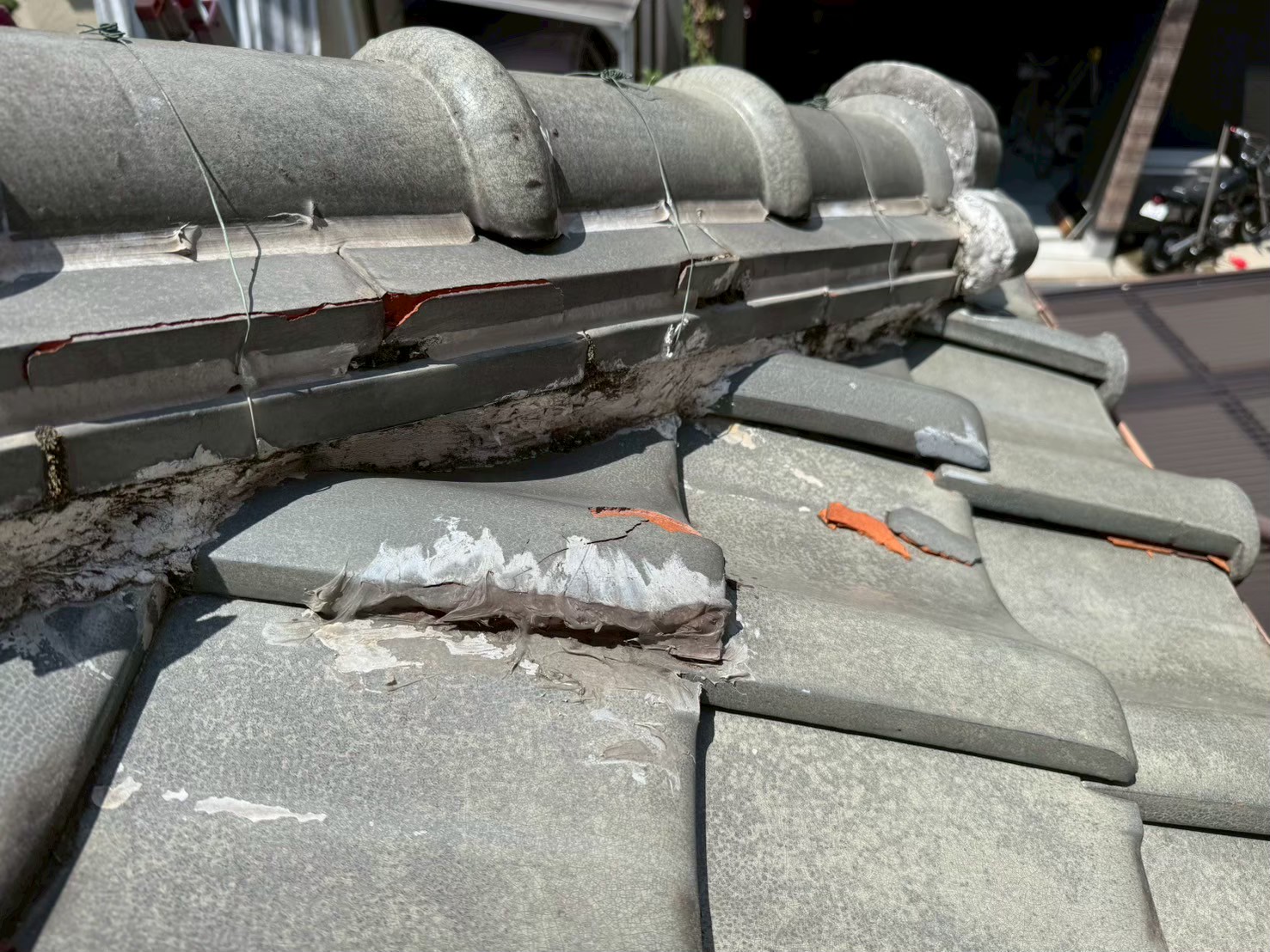 屋根葺き替え工事 (1)