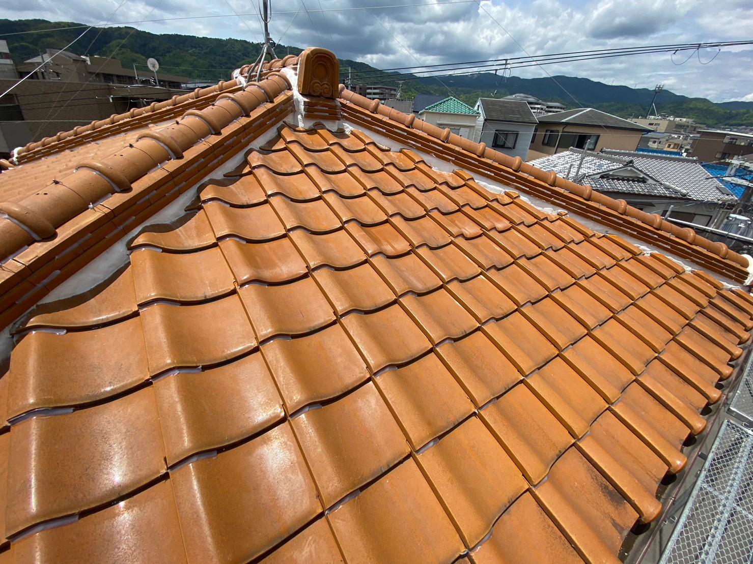 棟瓦周りの仕上げ